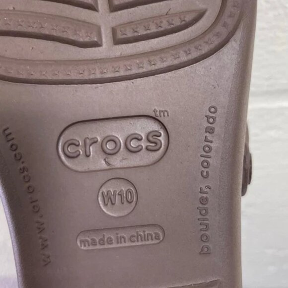 CROCS Patricia Brown Sandals Mini Wedge Slip On Strappy Women's Size 10 US - Picture 9 of 9